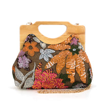 Vintage Wooden Frame Foliage Sequin Kisslock Bag in Polyester